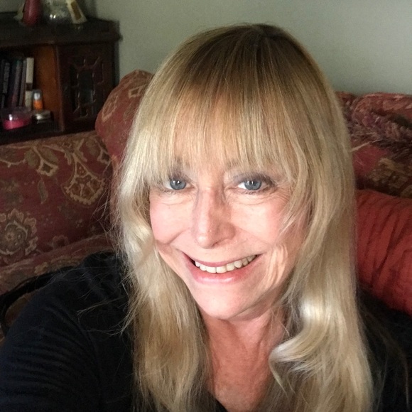 Meet your Posher, Monselle - Picture 1 of 1